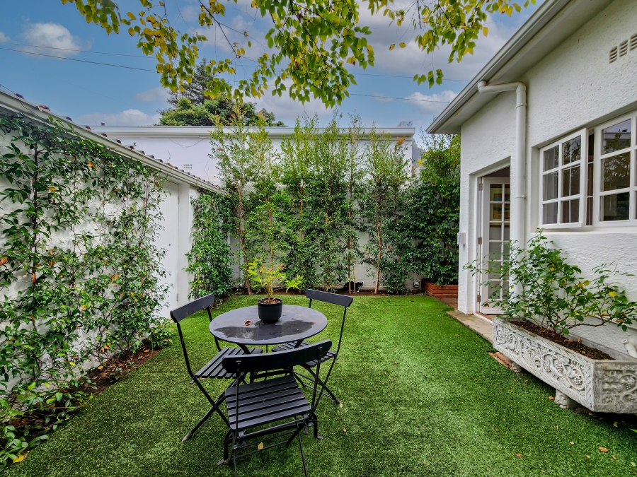 2 Bedroom Property for Sale in Newlands Western Cape